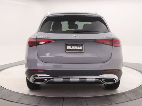 New 2026 Mercedes-Benz GLC 300 GLC 300 image 3