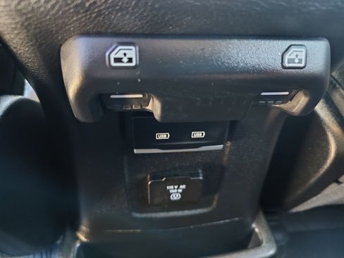 Used 2024 Jeep Wrangler Unlimited Rubicon 4xe image 23