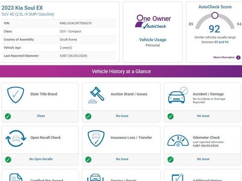 Used 2023 Kia Soul EX image 3