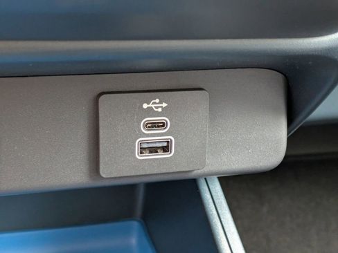 New 2025 Ford Maverick XLT w/ XLT Luxury Package image 22