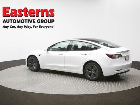 Used 2023 Tesla Model 3 Standard Range image 88