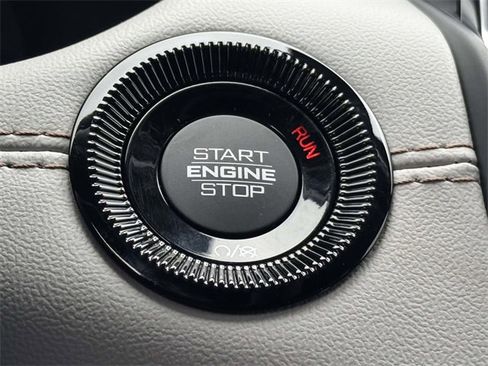 New 2026 Jeep Compass Limited image 7