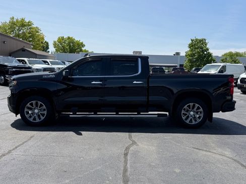 Used 2019 Chevrolet Silverado 1500 High Country w/ Technology Package AWD/4WD image 5