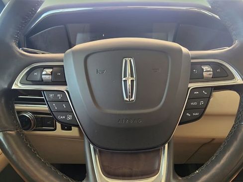Used 2020 Lincoln Navigator Reserve w/ Luxury Package AWD/4WD image 35