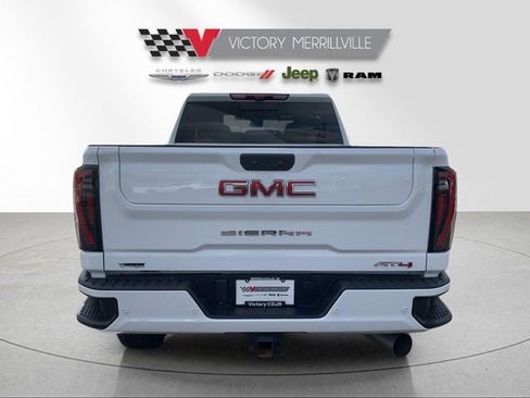 Used 2024 GMC Sierra 3500 AT4 w/ AT4 Premium Plus Package image 4