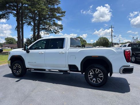 Used 2021 GMC Sierra 2500 SLE w/ SLE Convenience Package AWD/4WD image 7