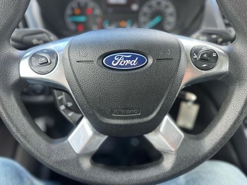Used 2020 Ford Transit Connect XL image 16
