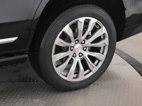 Used 2022 GMC Yukon Denali image 14