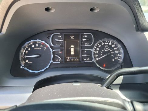 Used 2018 Toyota Tundra SR5 RWD image 29