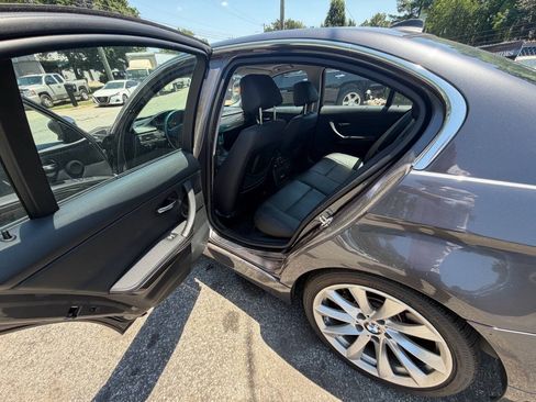 Used 2007 BMW 335xi Sedan AWD/4WD image 19