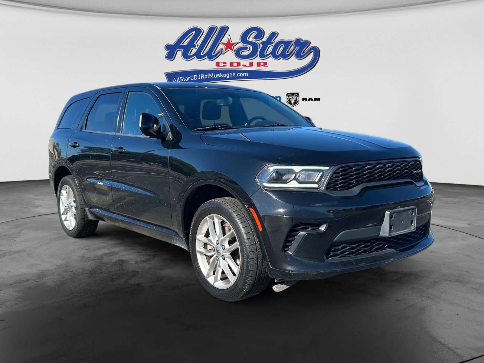 Used 2023 Dodge Durango GT AWD/4WD image 3