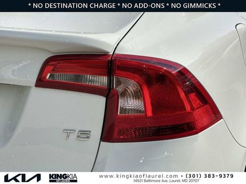 Used 2017 Volvo S60 T5 Dynamic w/ Vision Package FWD image 29