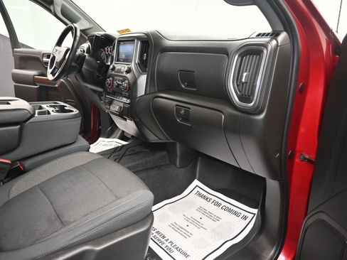 Used 2019 Chevrolet Silverado 1500 RST image 29