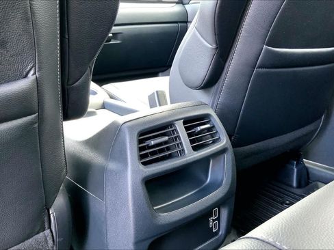 Used 2023 Honda Ridgeline RTL-E image 36
