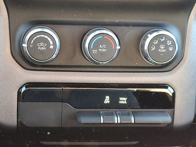 Used 2024 RAM 1500 Big Horn AWD/4WD image 15