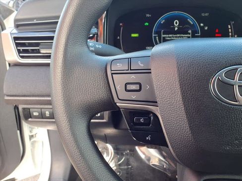 Certified 2025 Toyota Camry LE image 10