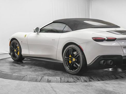 Used 2024 Ferrari Roma Spider image 64