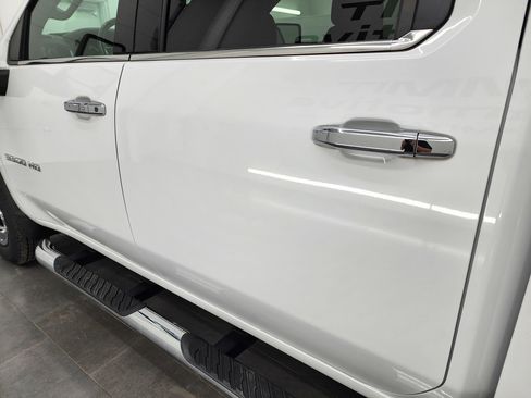 Used 2021 Chevrolet Silverado 3500 LTZ w/ Gooseneck/5TH Wheel Package image 36