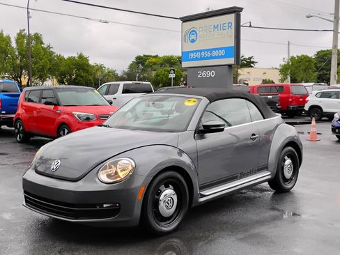 Used 2013 Volkswagen Beetle 2.5 image 83