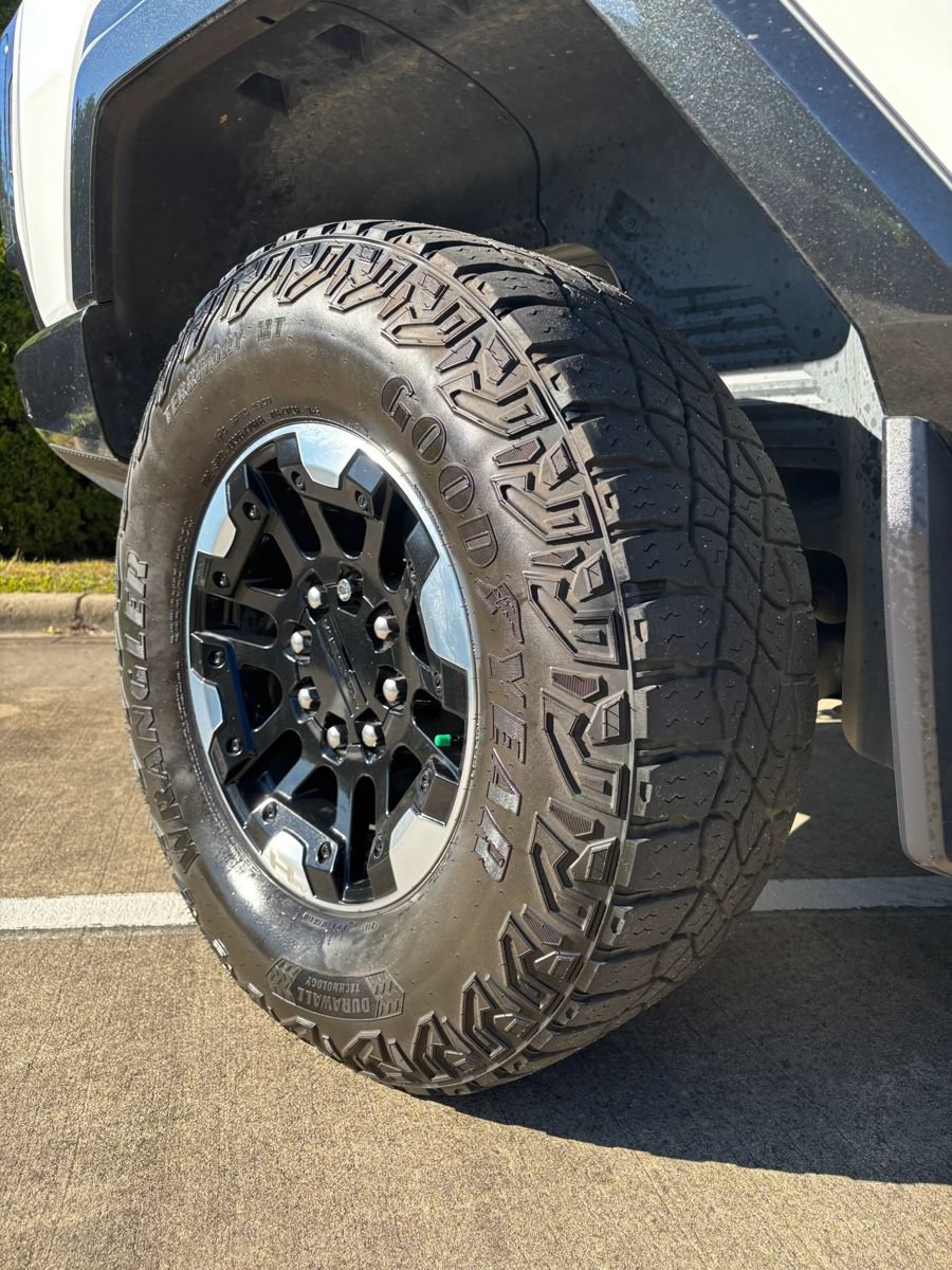 Used 2023 GMC Hummer EV Edition 1 AWD/4WD image 6