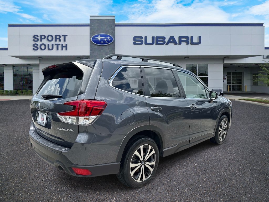 Certified 2024 Subaru Forester Limited w/ Pop Package 2 AWD/4WD image 3