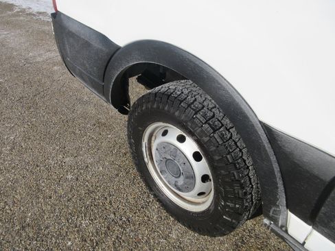 Used 2019 Ford Transit 150 130 Low Roof image 14