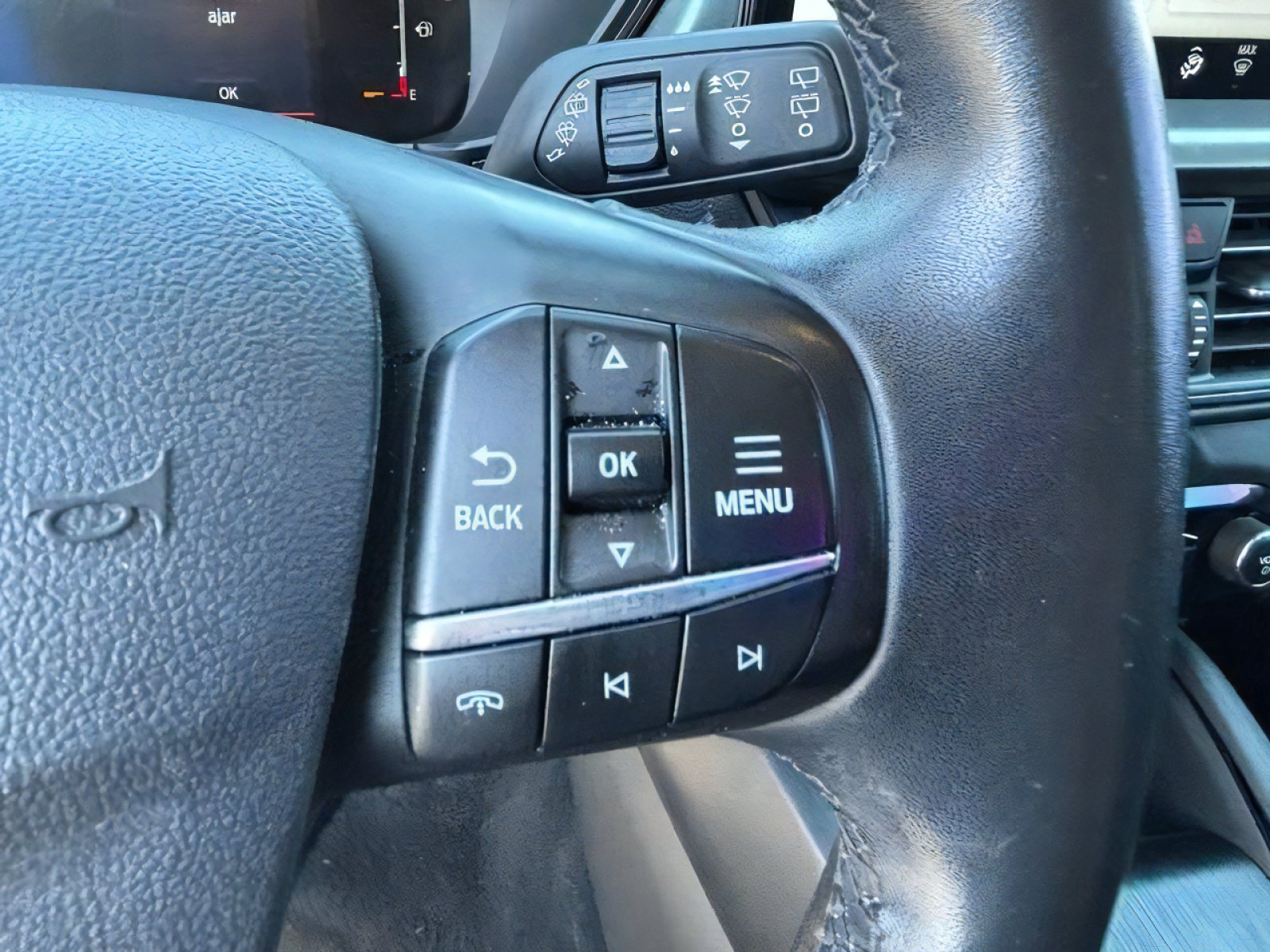 Used 2024 Ford Escape Active w/ Tech Pack #1 FWD image 23
