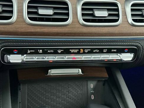 New 2026 Mercedes-Benz GLE 580 4MATIC image 21