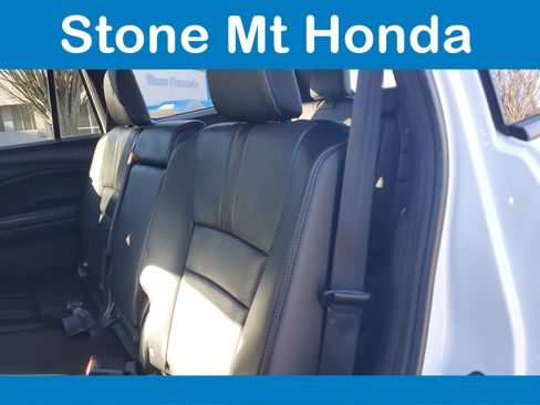 Used 2022 Honda Pilot TrailSport image 13