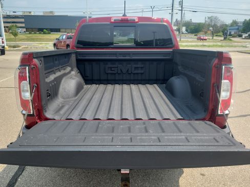 Used 2018 GMC Canyon SLT w/ Driver Alert Package AWD/4WD image 7