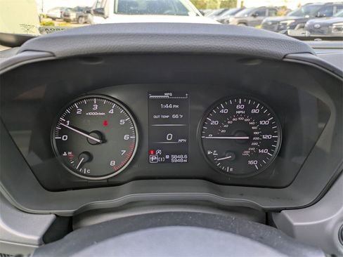 Certified 2024 Subaru Crosstrek 2.0i image 3