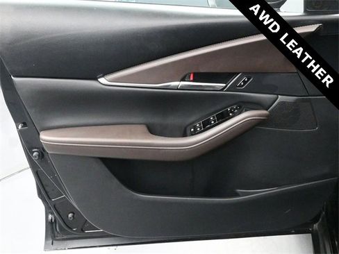 Used 2023 MAZDA CX-30 AWD 2.5 S w/ Premium Package image 11