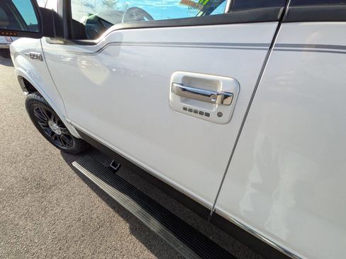 Used 2011 Ford F150 Platinum image 11