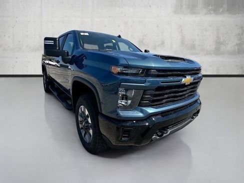 New 2026 Chevrolet Silverado 2500 Custom w/ Custom Blackout Package image 4