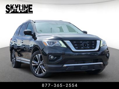 Used 2017 Nissan Pathfinder Platinum w/ Family Entertainment Package