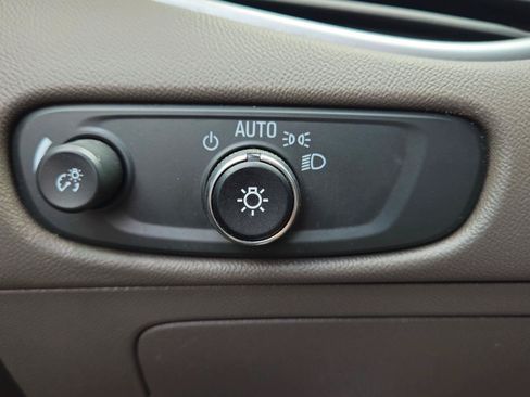 Used 2024 Chevrolet Malibu LT FWD image 16