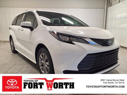 New 2025 Toyota Sienna LE