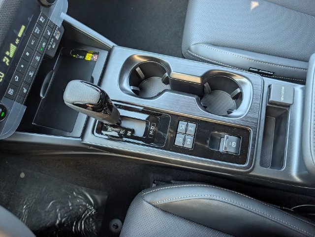 New 2026 Subaru Outback Limited XT AWD/4WD image 14