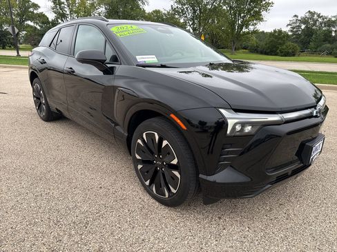Used 2024 Chevrolet Blazer EV RS AWD/4WD image 6