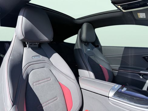 Used 2025 Mercedes-Benz CLE 53 AMG 4MATIC Coupe image 39