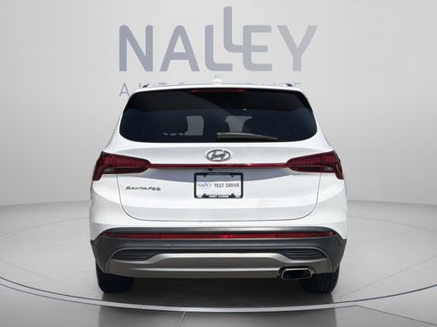 Used 2023 Hyundai Santa Fe SE FWD image 4
