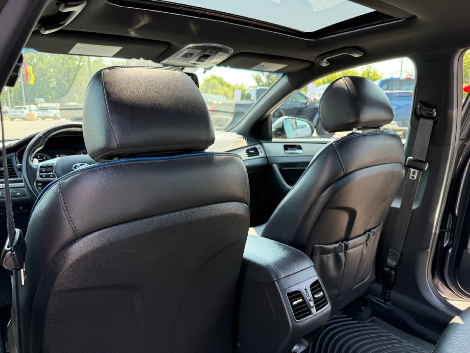 Used 2018 Hyundai Sonata Limited FWD image 32
