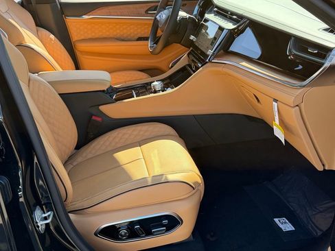 New 2026 Jeep Grand Cherokee Summit AWD/4WD image 19