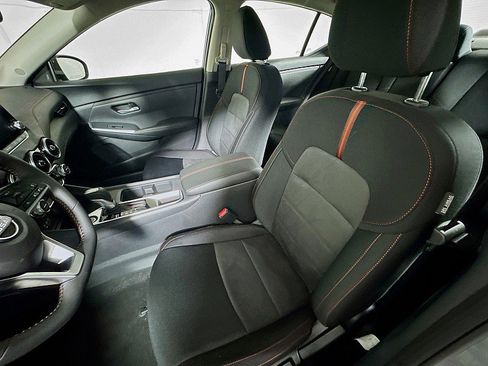 Certified 2025 Nissan Sentra SR image 11