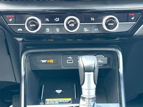Used 2025 Honda CR-V EX-L image 17