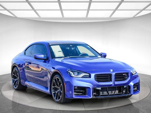 Used 2025 BMW M2 w/ Lighting Package image 5
