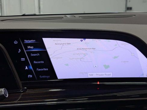 Used 2023 Cadillac Escalade Premium Luxury image 31