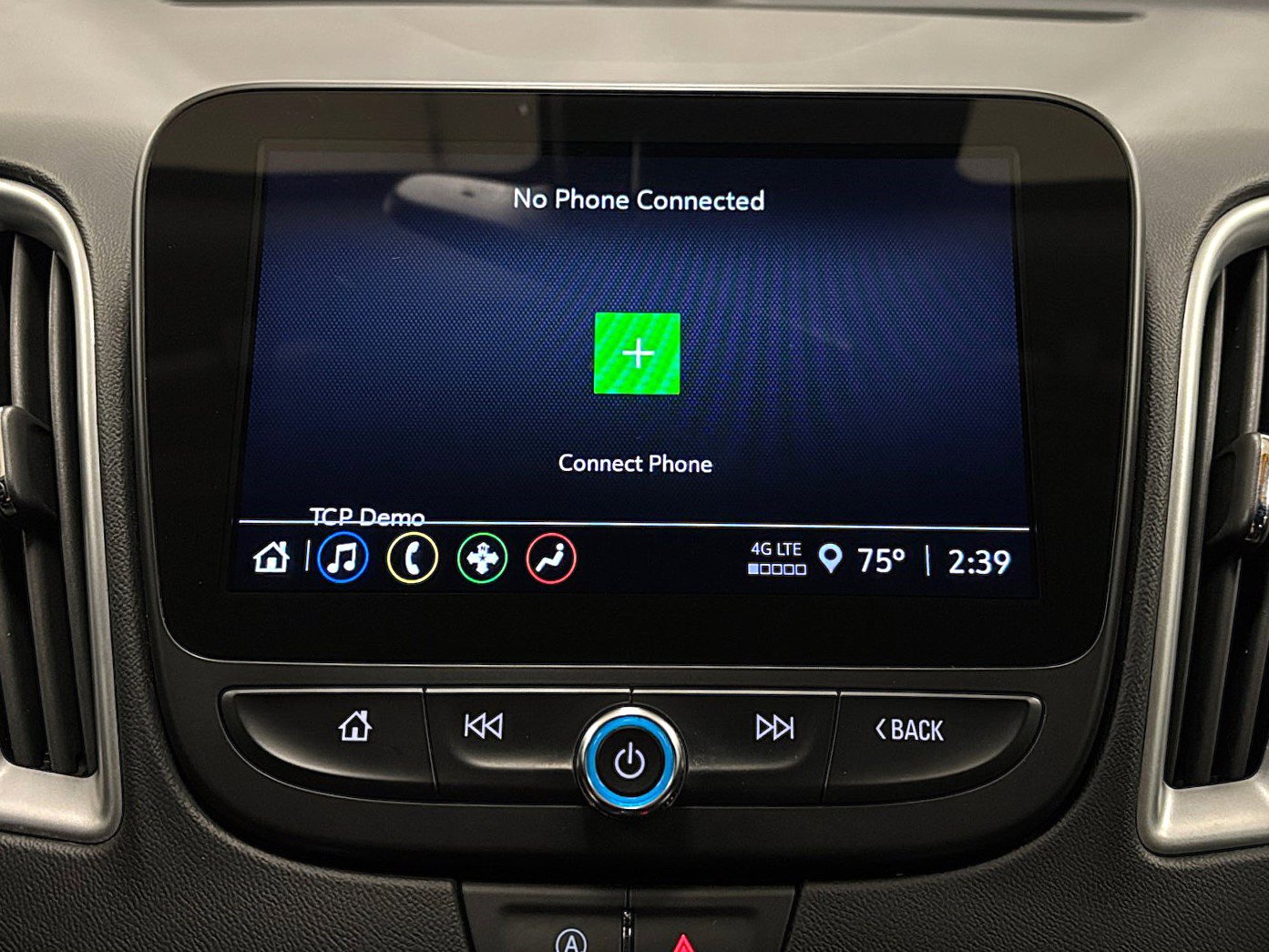 Used 2023 Chevrolet Malibu LT FWD image 19