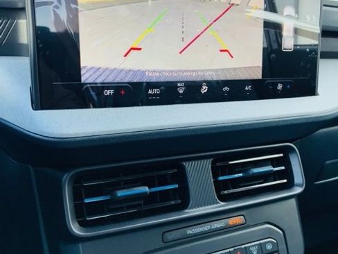 New 2026 Ford Maverick XLT w/ Equipment Group 301A image 9