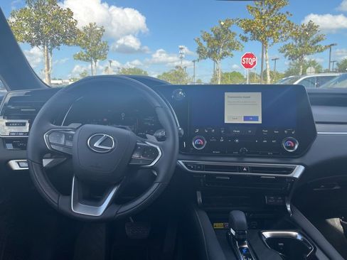 New 2026 Lexus RX 350 Premium Plus FWD image 2